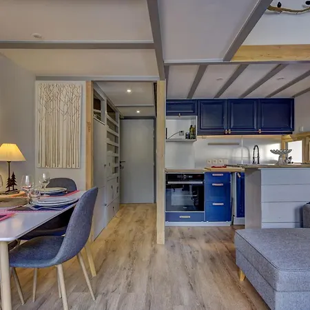 Fontanes - Duplex 200m Grands Montets Balcon Vue Parking *